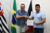 CÂMARA DE PRAIA GRANDE RECEBE CERTIFICADO DE ‘PARCEIRA DA JUVENTUDE’