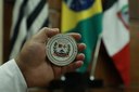 SESSÃO SOLENE PARA ENTREGA DE TÍTULOS E MEDALHAS