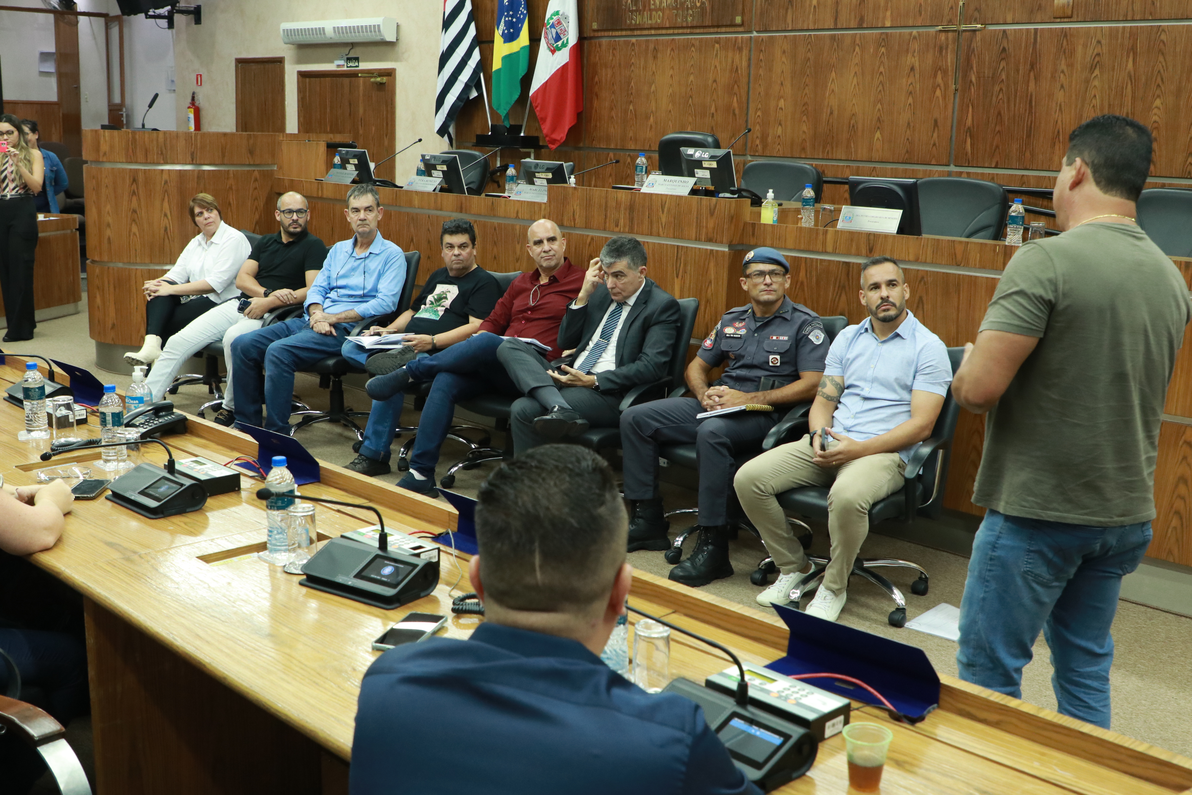 VEREADORES DEBATEM SEGURANÇA PÚBLICA